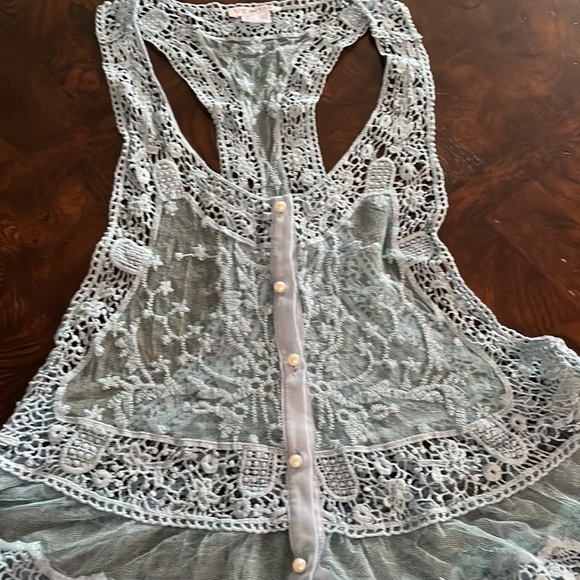 COPY - NWOT Adorable Racerback tank top - Picture 4 of 11